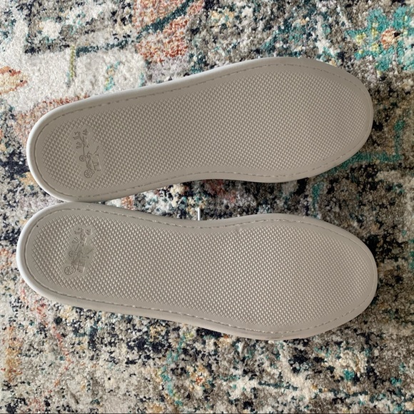 NIB Coach Richmond High Top ๐ - Picture 3 of 4